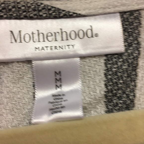 Maternity - Picture 2 of 3